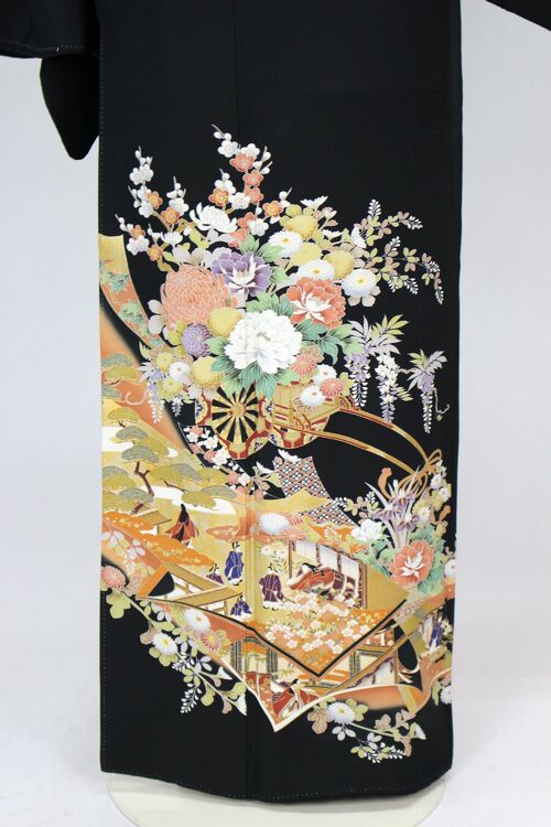 黒留袖レンタル K-89「花車平安絵巻文」 | 岐阜の貸衣装で人気の