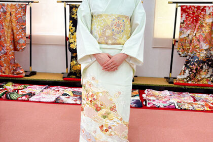 色留袖　岐阜　ブライダル結衣
