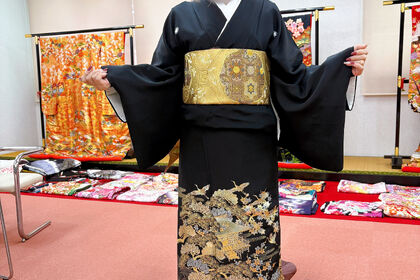 黒留袖　ブライダル結衣