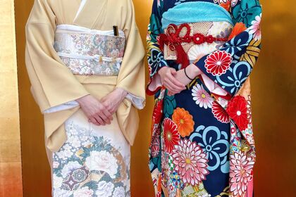 色留と振袖支度　ブライダル結衣
